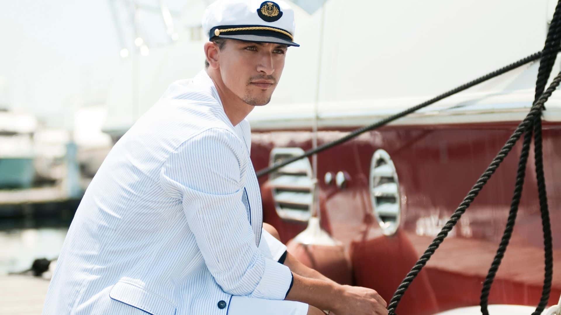 how to become a yacht captain in canada